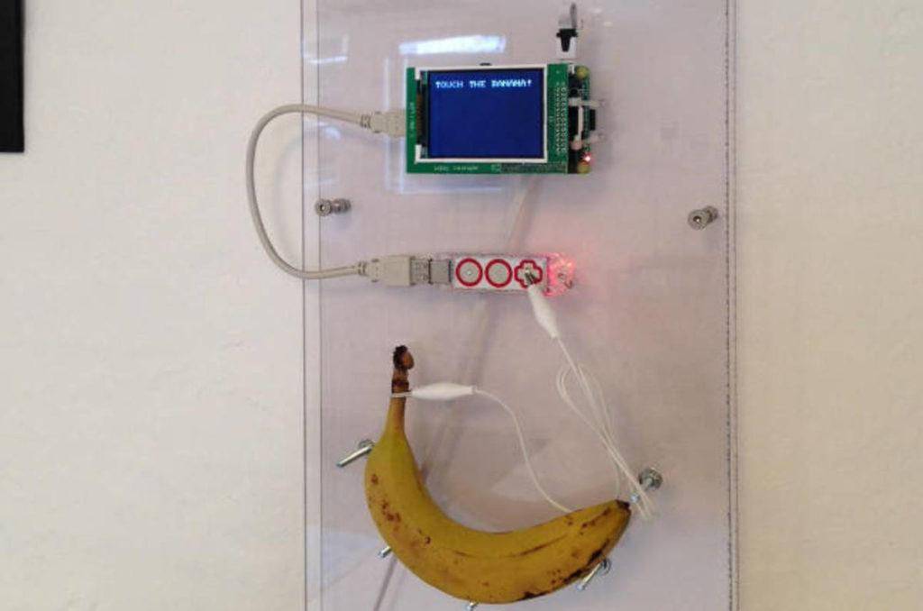 20384 Нажми на банан, если нужен пароль к Wi-Fi