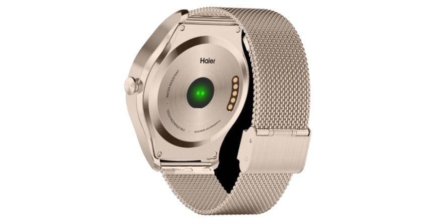 Смарт-часы Haier Watch: стальной корпус и Android 6.0
