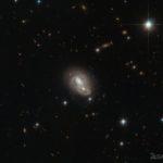39632 Hubble запечатлел две мимолётные галактики (2 фото)