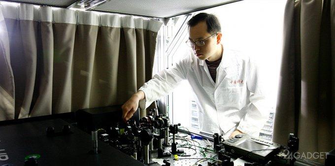 39349 Китайцы разрабатывают мощнейший квантовый компьютер (видео)