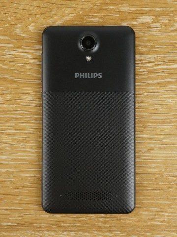 Обзор смартфона Philips S318