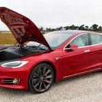 43973 Электромобиль Tesla Model S превратили в майнинг-ферму (3 фото)