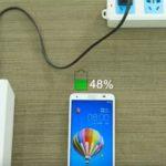 45498 Сверхбыстрый зарядный гаджет от Huawei — 48% заряда за 5 минут (видео)