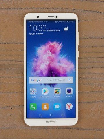Обзор смартфона Huawei P Smart