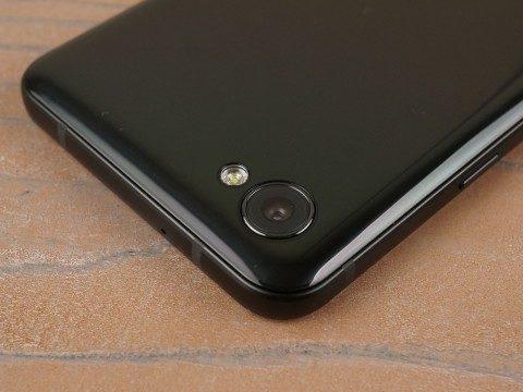 Обзор смартфона LG Q6