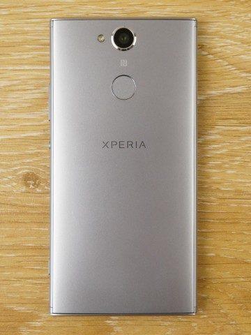 Обзор смартфона Sony Xperia XA2