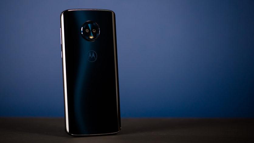 Описание смартфона Motorola Moto G6