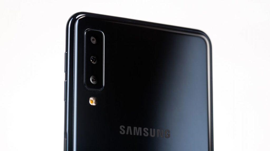 Описание смартфона Samsung Galaxy A7 (2018)