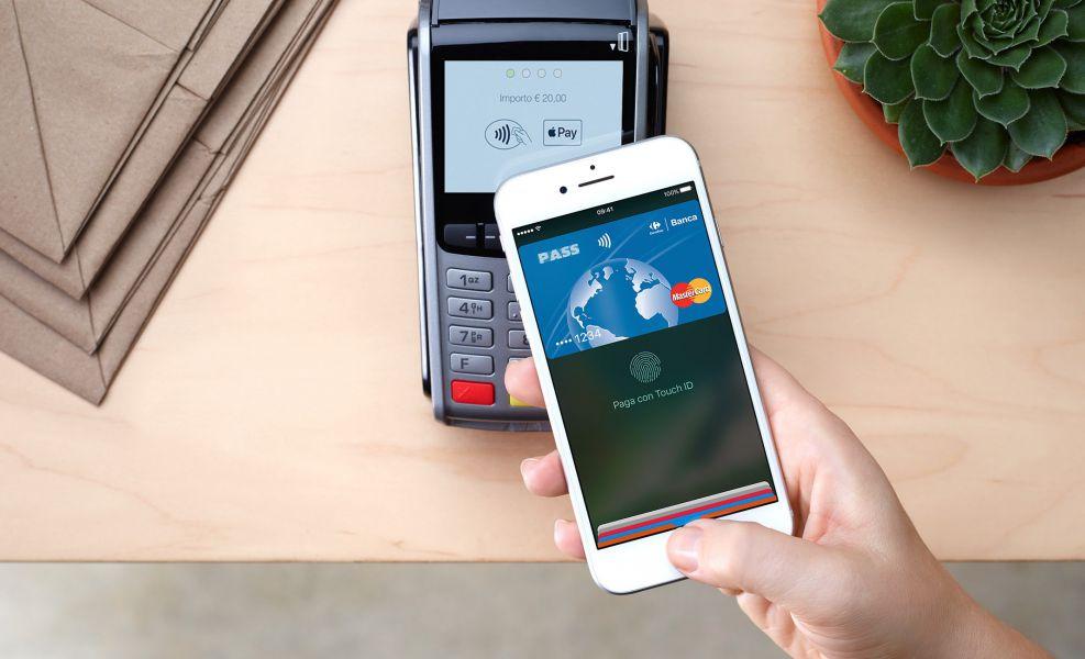 Apple подталкивает владельцев iPhone к использованию Apple Pay