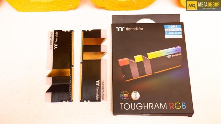 Thermaltake TOUGHRAM RGB DDR4-4000