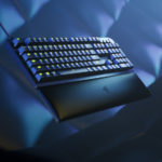 63662 Razer представила самую быструю игровую клавиатуру в мире Razer Huntsman V2