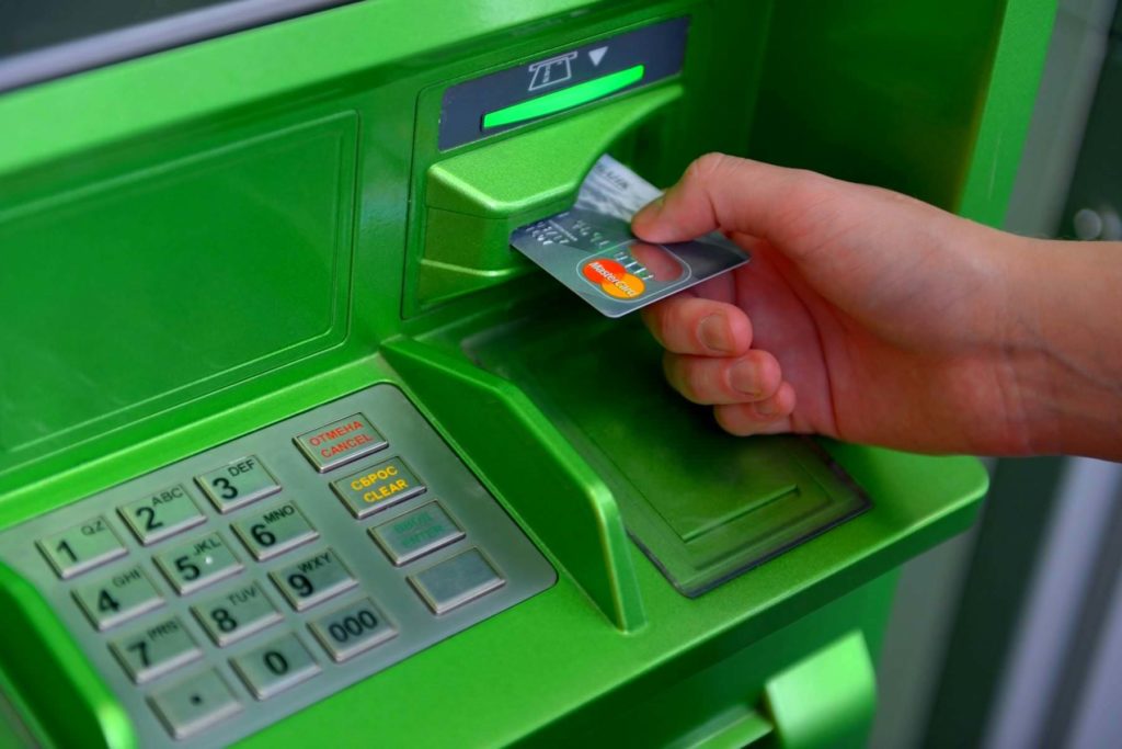64540 «Сбербанк» сделал экстренное заявление об «опасных банкоматах»