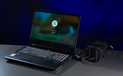 66166 Обзор Predator Helios 500 от Acer: геймерский ноутбук по цене автомобиля